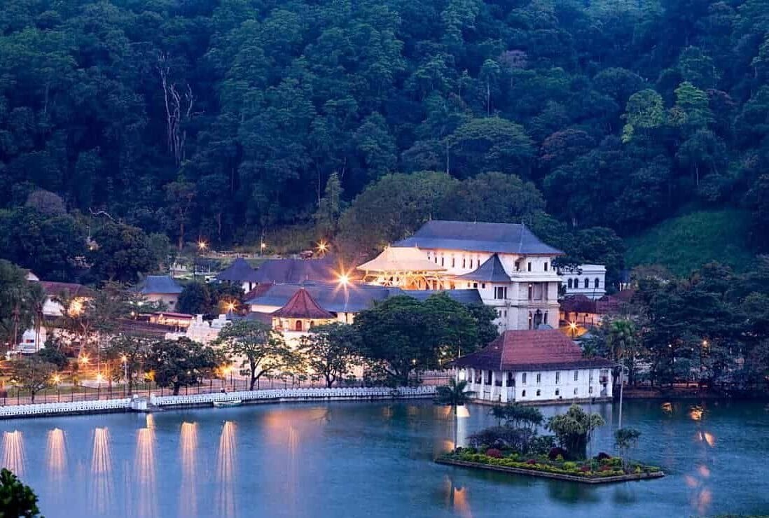 Kandy Lake View